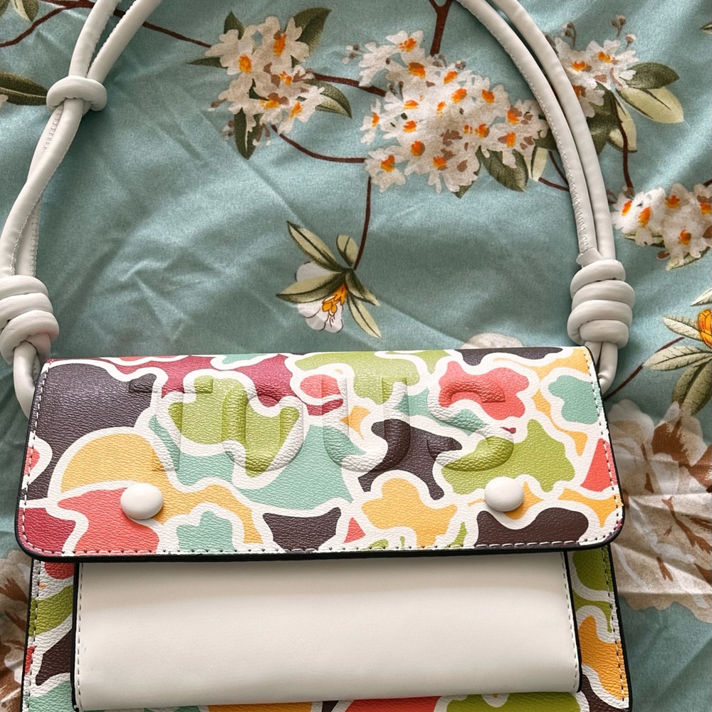 White and Pink Floral Shoulder Bag with Vibrant Design